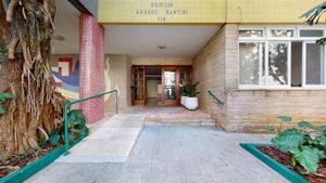 Image 5 - 44831